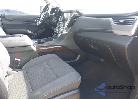 2017 Chevrolet Tahoe C1500 Ls z USA, uszkodzony, nr VIN 1GNSCAKC7HR257393